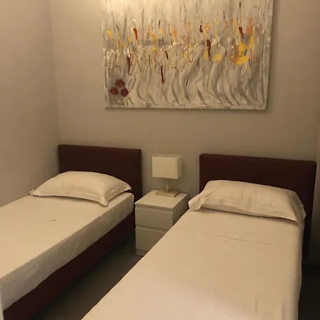 Residenza Centro Novegro Konukevi *